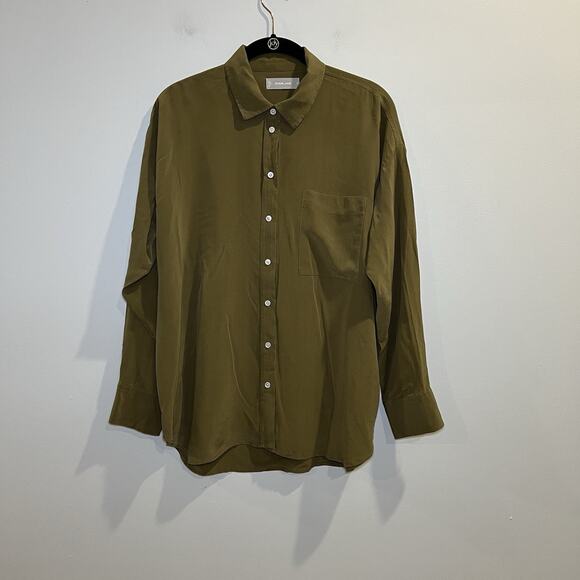 Everlane Silk Green Women’s Button Up Long Sleeve Blouse Size Medium - Picture 1 of 5